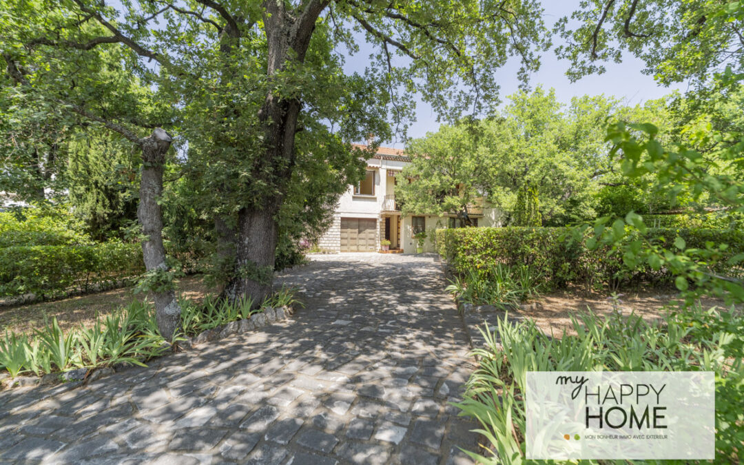 Maison de 165 m² avec jardin et garage, Saint-Julien, Marseille, 12ème – 659 000 €