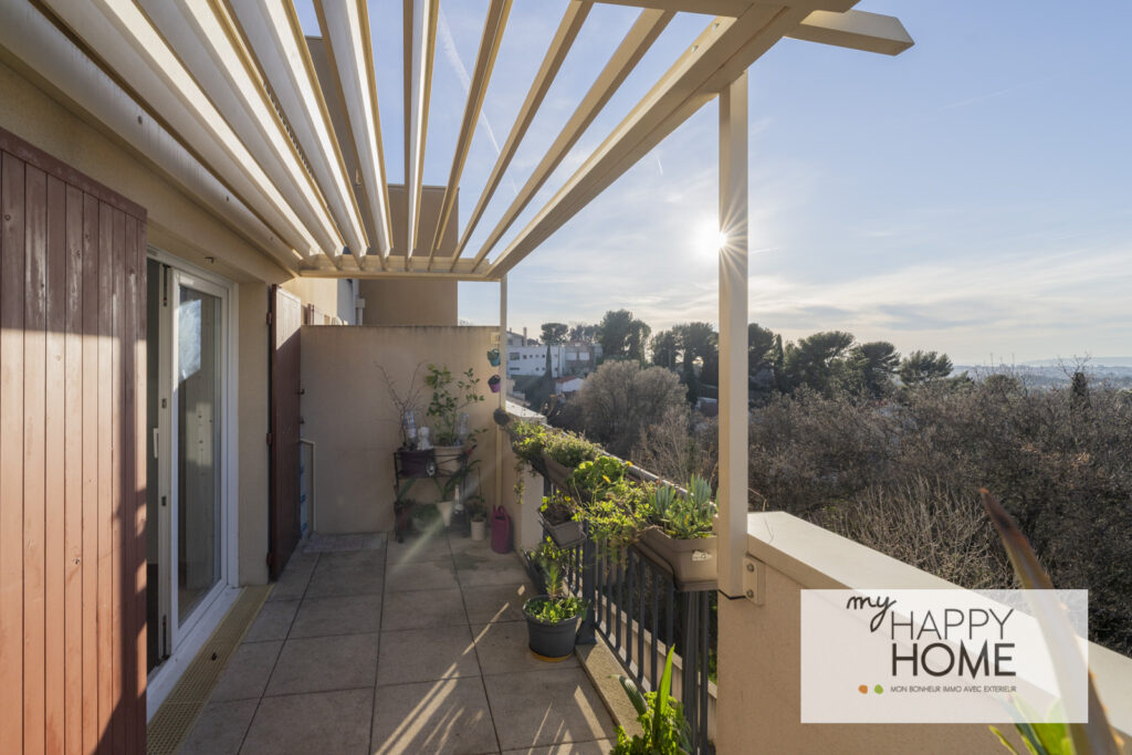 Appartement duplex T3 avec terrasse à Allauch village – 275 000 €