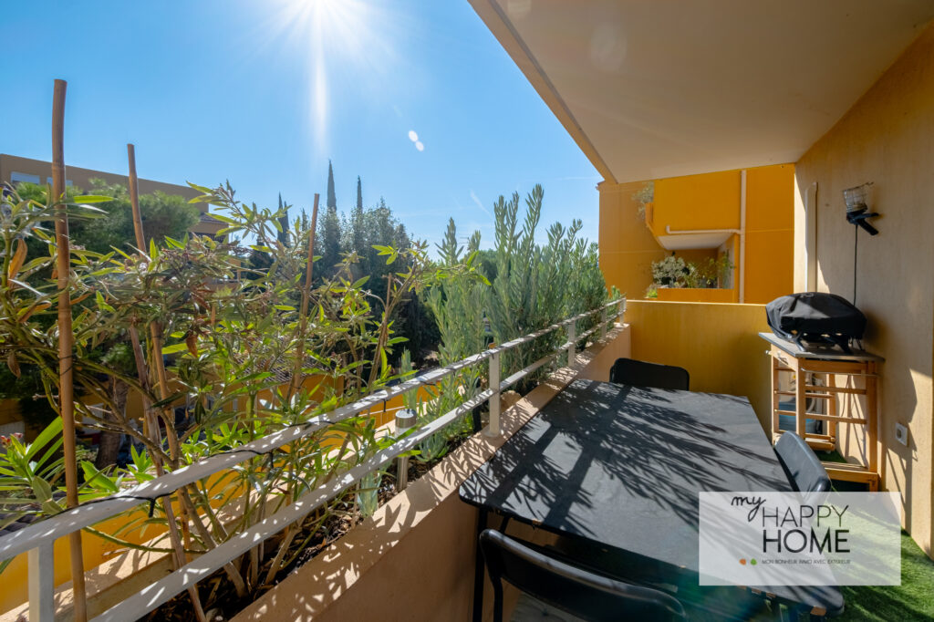 Bel appartement T4 rénové avec extérieurs, Saint-Mitre, Marseille 13 ème – 245 000 €